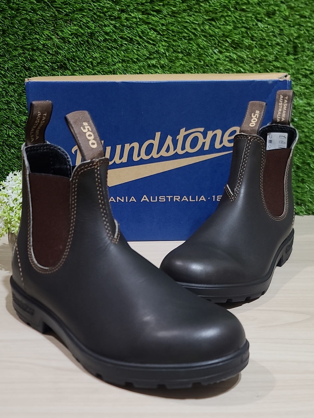 Blundstone Originals 500 Brown Chelsea Boots - US Women's 8.5 NEW